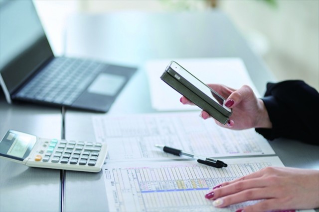 会計業務の効率化を支援する「記帳代行」や「補助金のサポート」、
「決算分析に基づく経営提案」など、実務に即したバックオフィス支援を
行う事業者として活動しています。